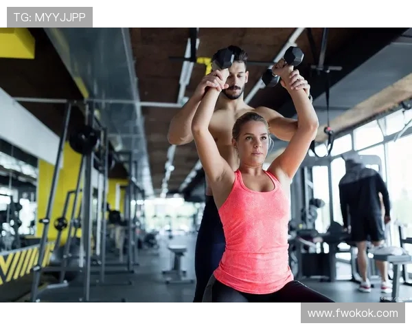 提升运动表现与健康管理相结合的全方位训练方案探讨与实践